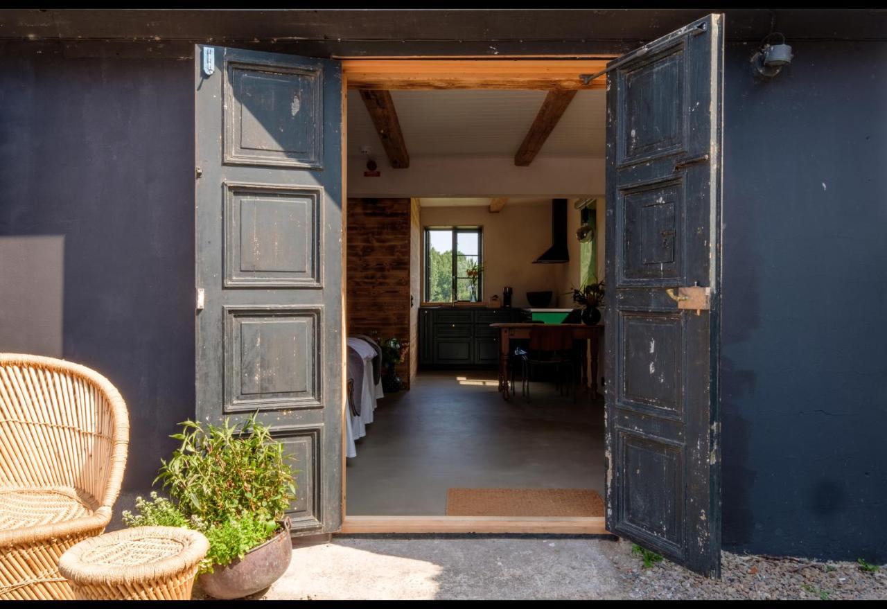 Froeken Hjorts Bed And Breakfast Хёганес Экстерьер фото