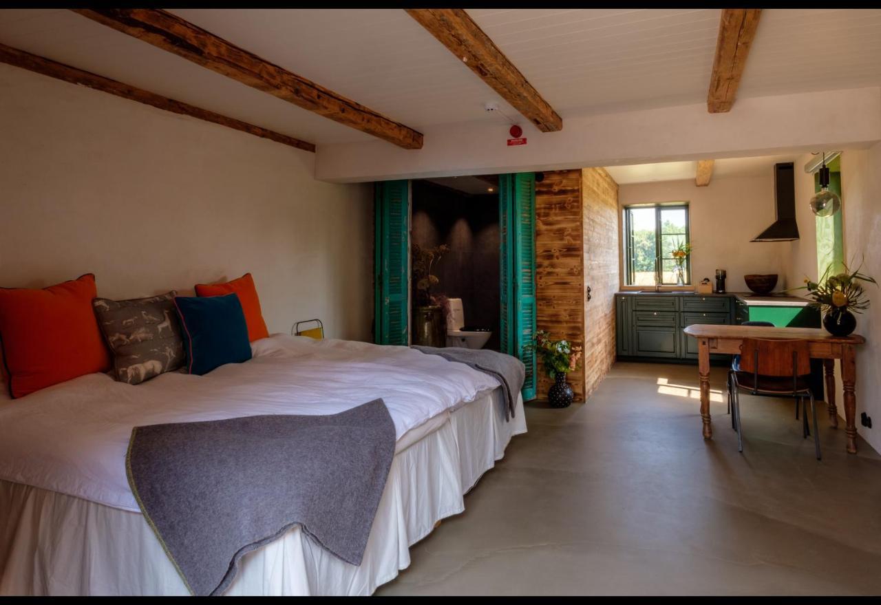 Froeken Hjorts Bed And Breakfast Хёганес Экстерьер фото