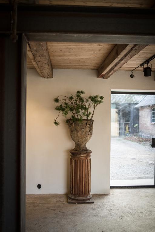 Froeken Hjorts Bed And Breakfast Хёганес Экстерьер фото